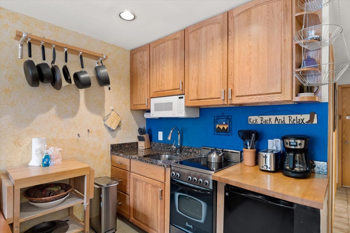 99 Granite Street 309 Property Photo 12