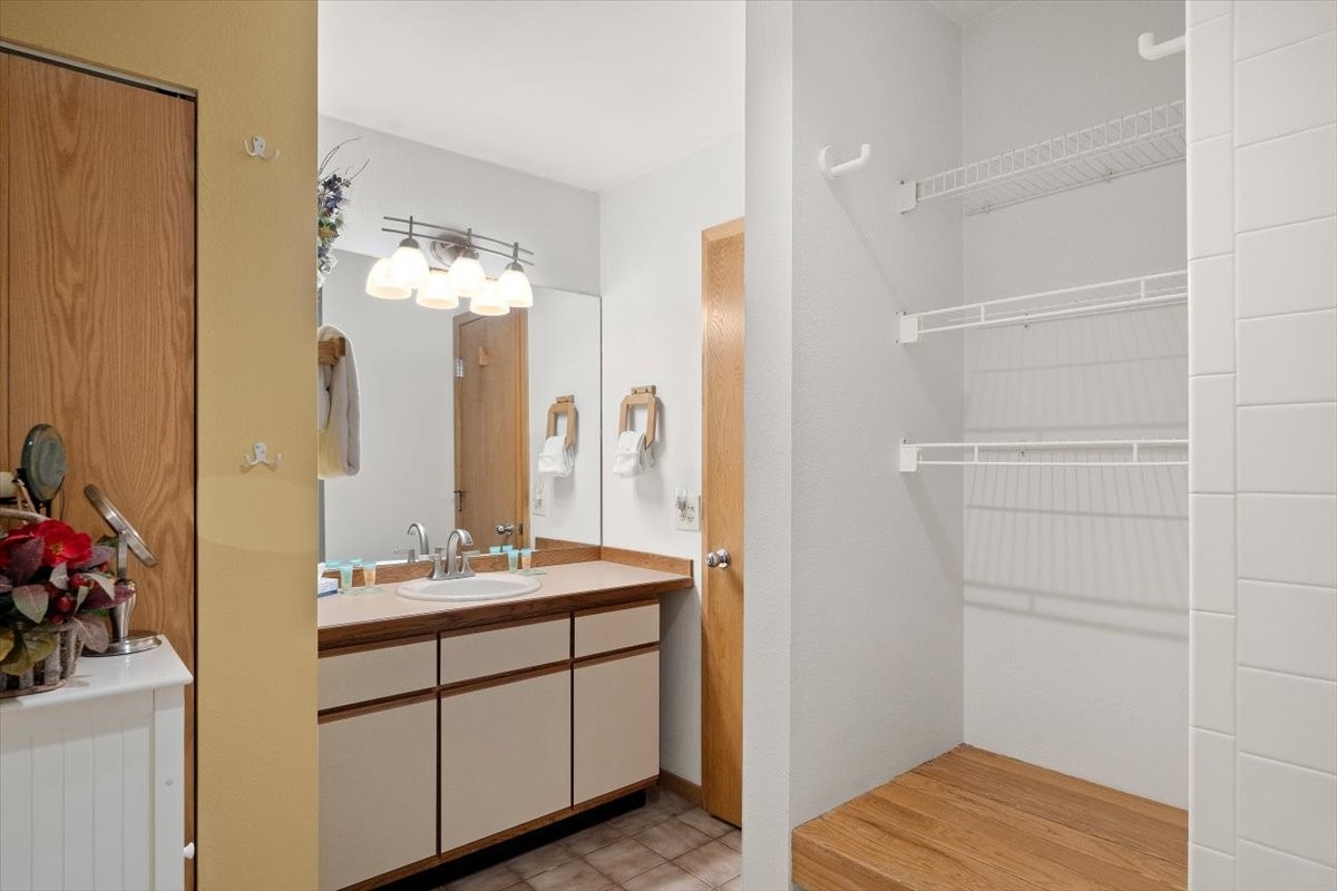 99 Granite Street 309 Property Photo 18