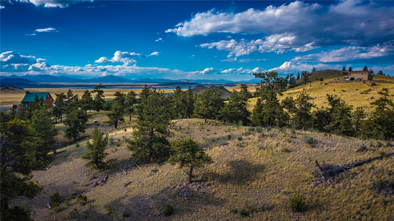 1300 Bridle Path Property Photo 1