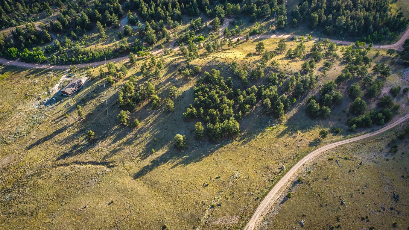 1300 Bridle Path Property Photo 8