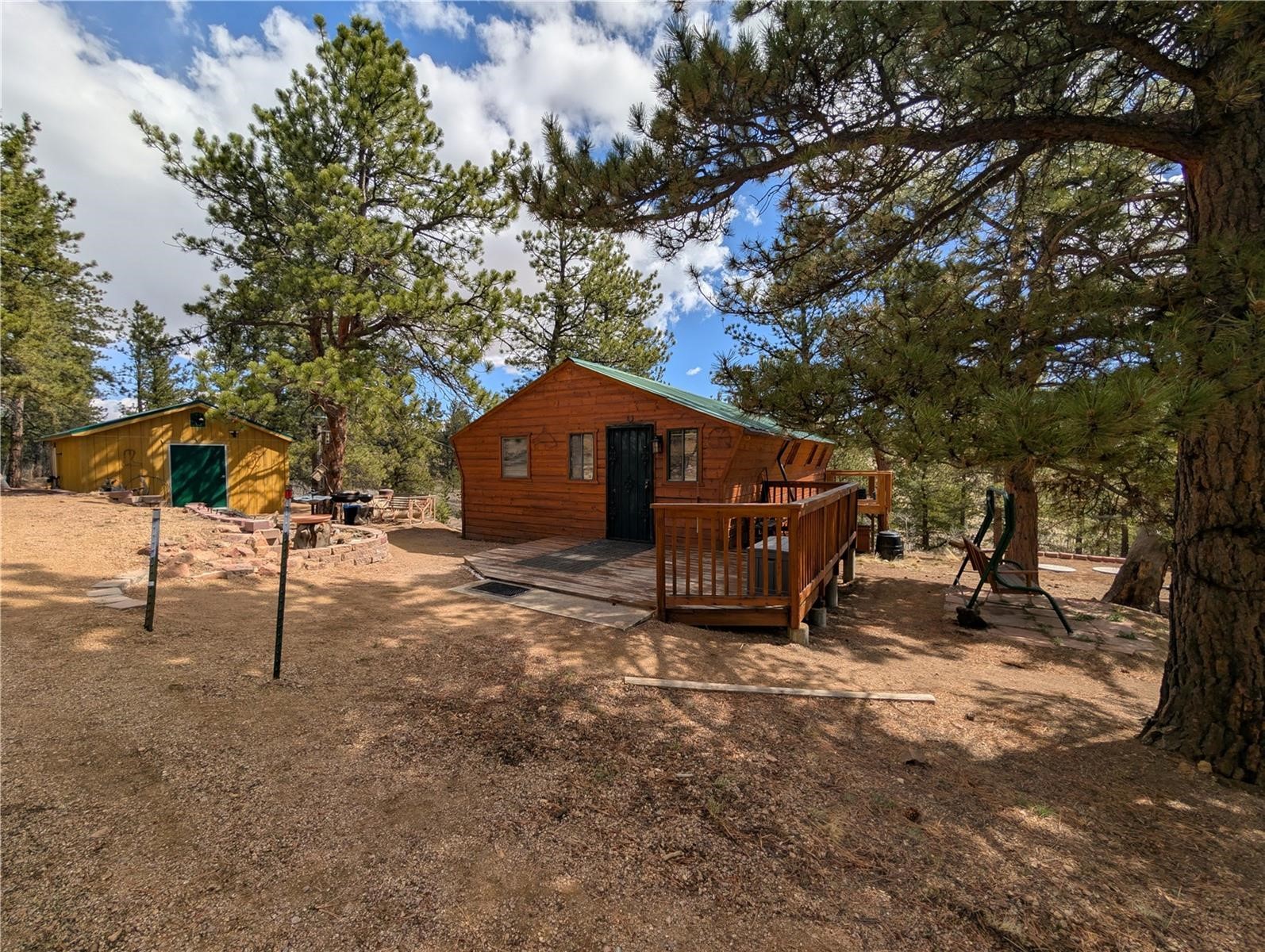 2117 Badger Creek Road Property Photo 1