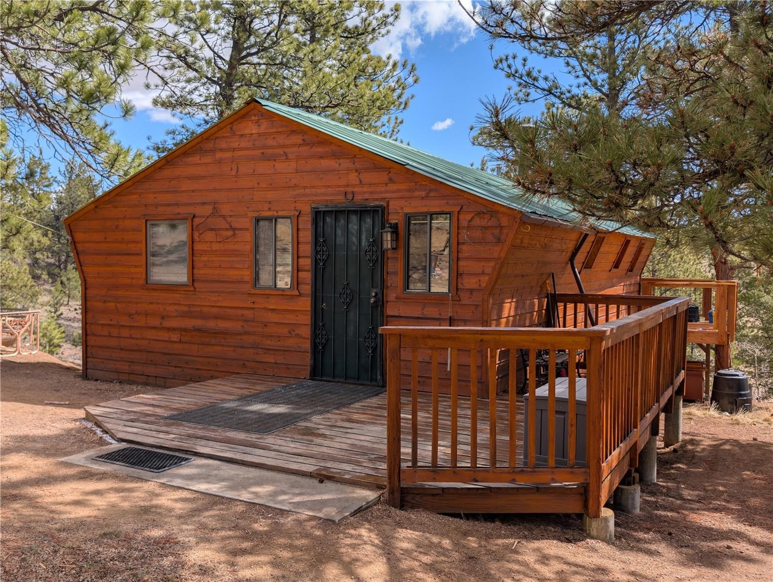 2117 Badger Creek Road Property Photo 4