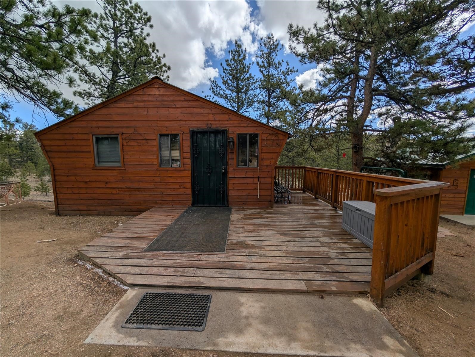 2117 Badger Creek Road Property Photo 6