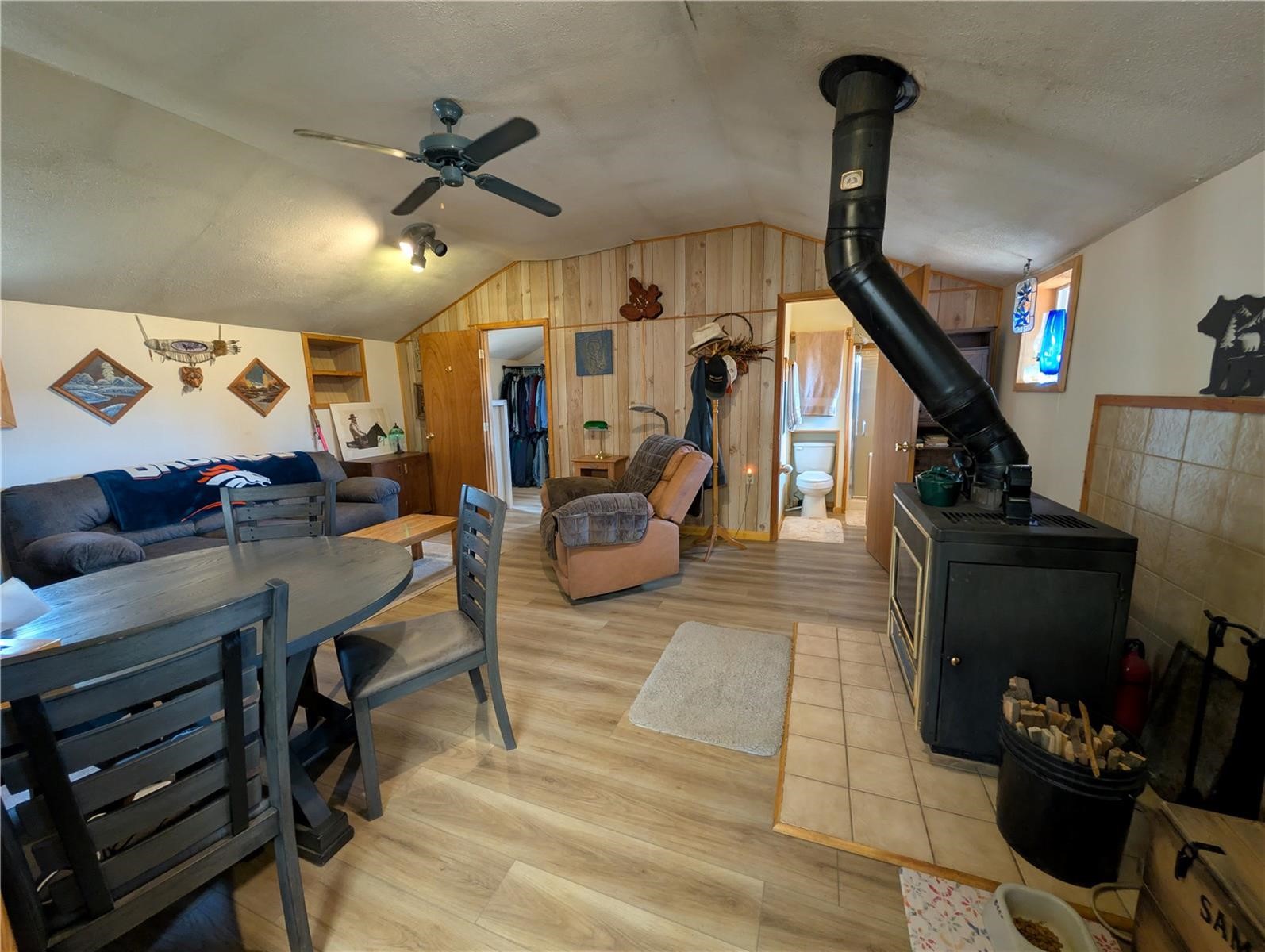 2117 Badger Creek Road Property Photo 16