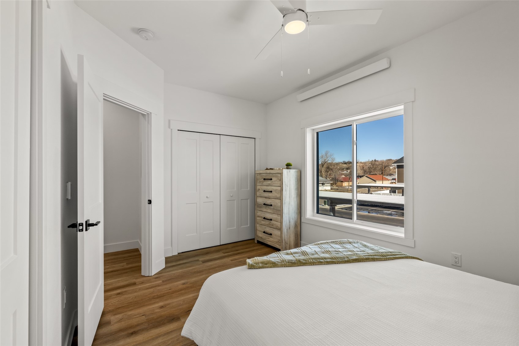 763 Russell Street - Property Photo 10