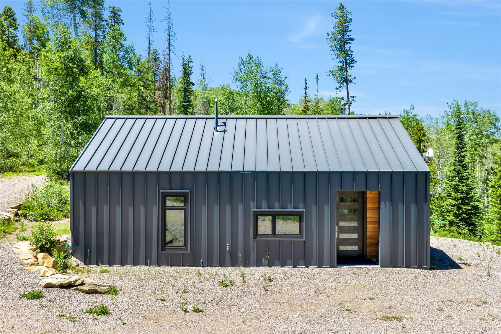 24700 Lone Tooth Trail Property Photo 24