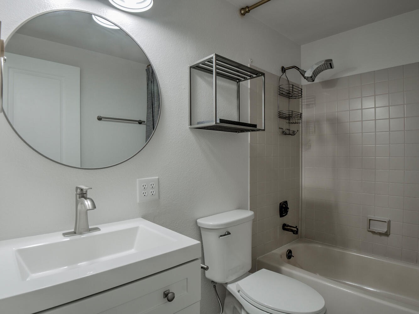 160 Creekside Drive 20 Property Photo 24