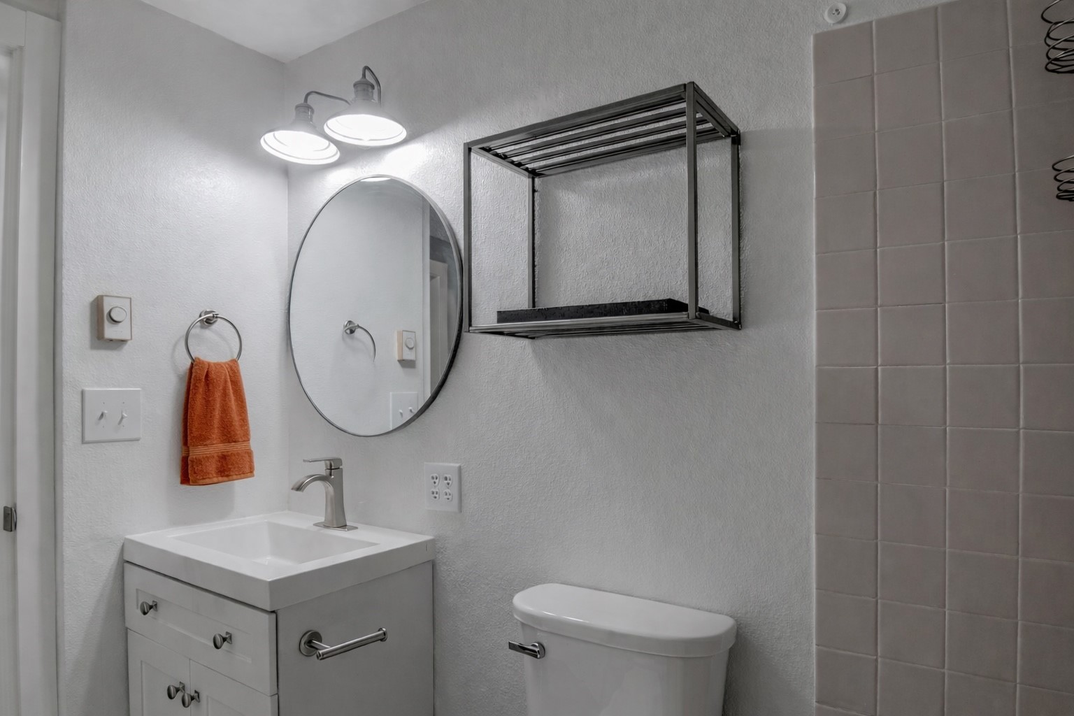 160 Creekside Drive 20 Property Photo 26