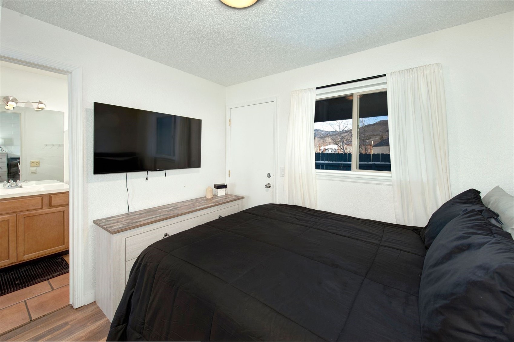 791 Rainbow Drive 791c Property Photo 7