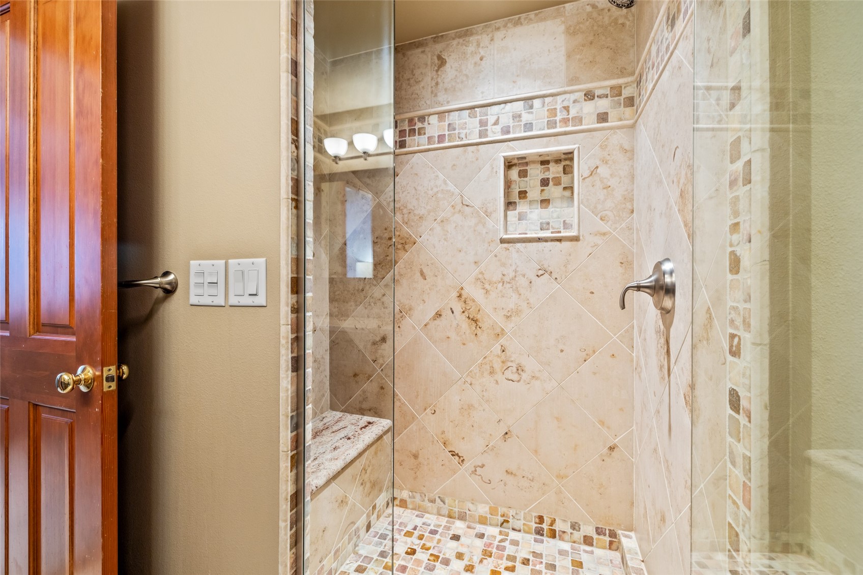 1165 Redwoods Drive Property Photo 39
