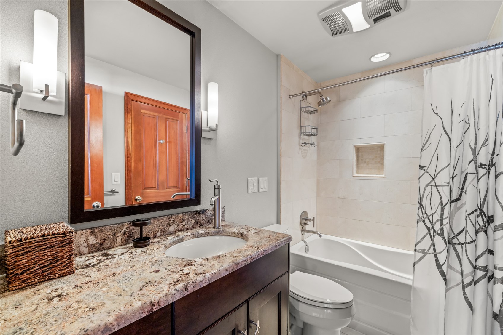 1165 Redwoods Drive Property Photo 43