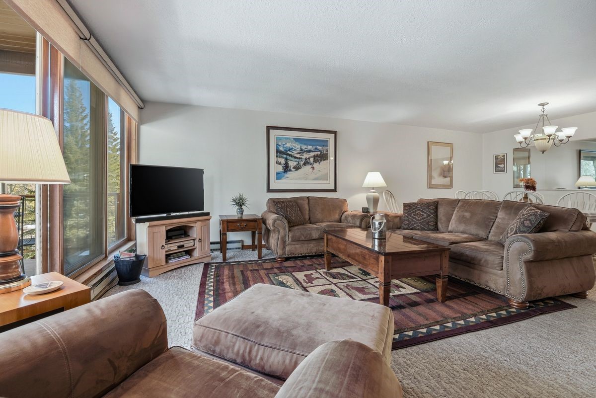 21700 Us Highway 6 2009 Property Photo 5