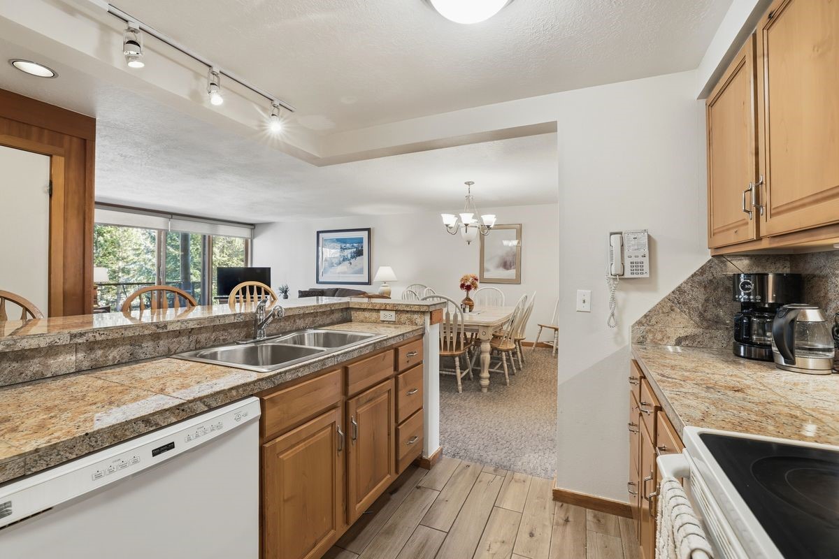 21700 Us Highway 6 2009 Property Photo 11