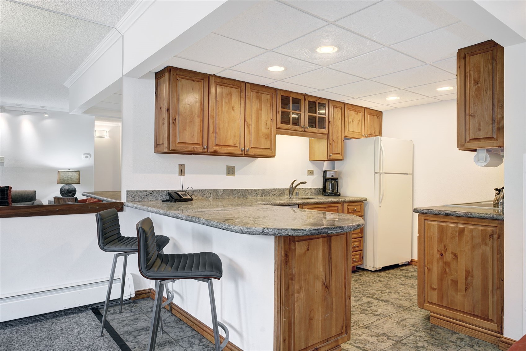 631 Village Road 31460 Property Photo 4