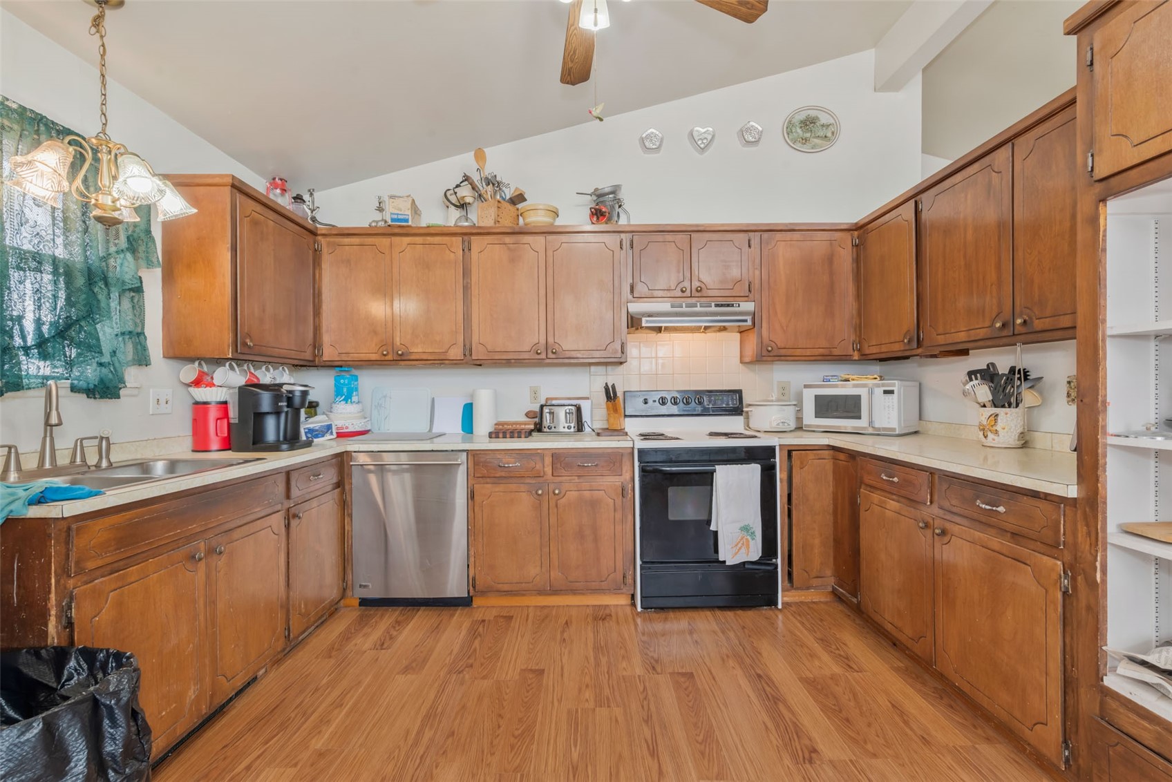 380 S Pine Street Property Photo 12