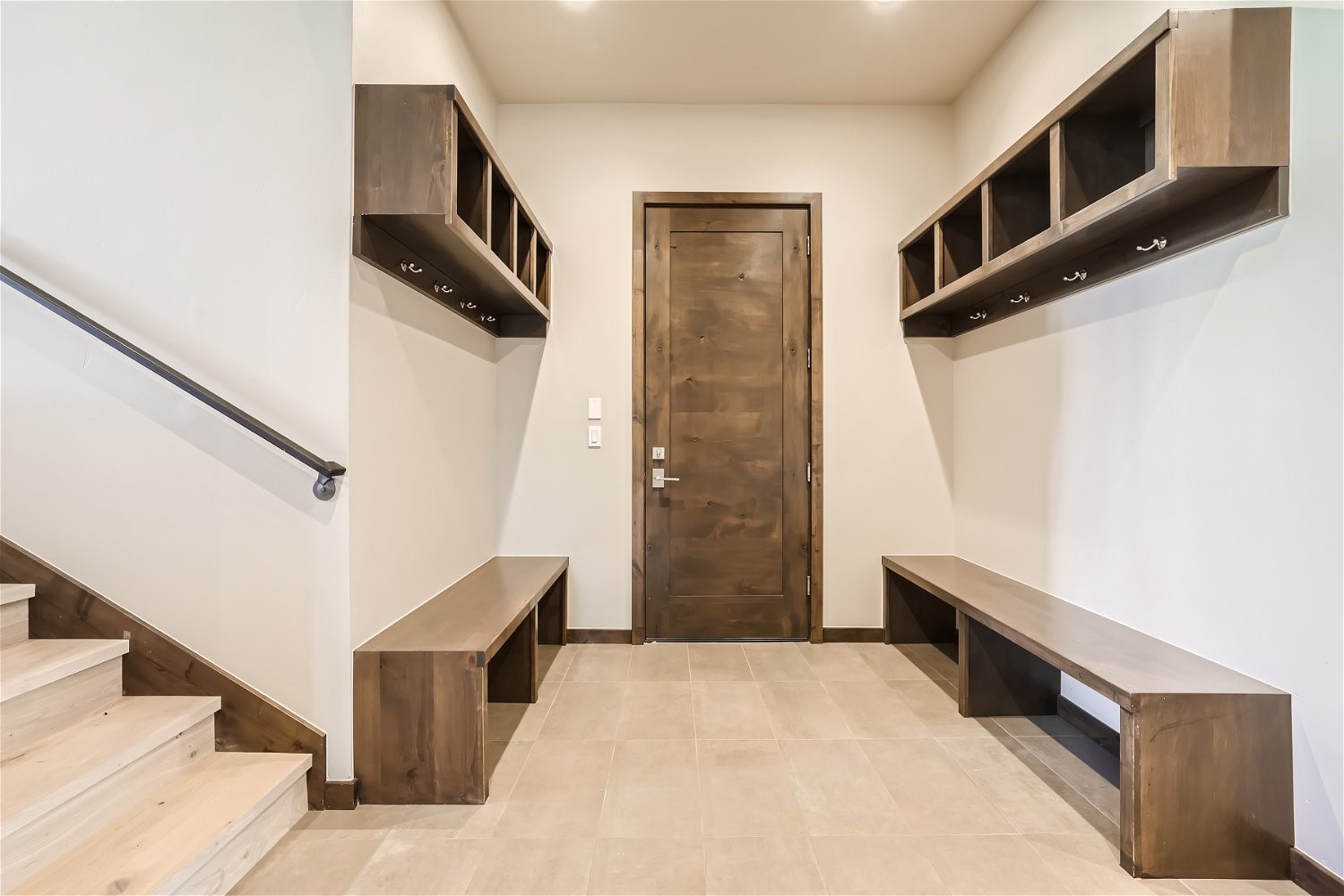 277 Monitor Drive Property Photo 41