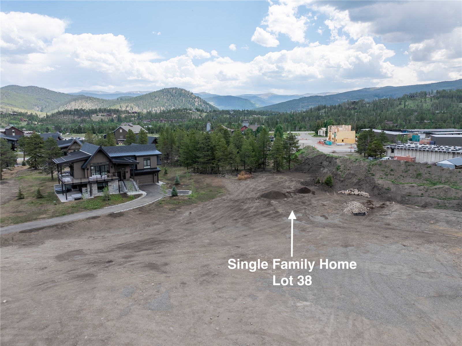 277 Monitor Drive Property Photo 47