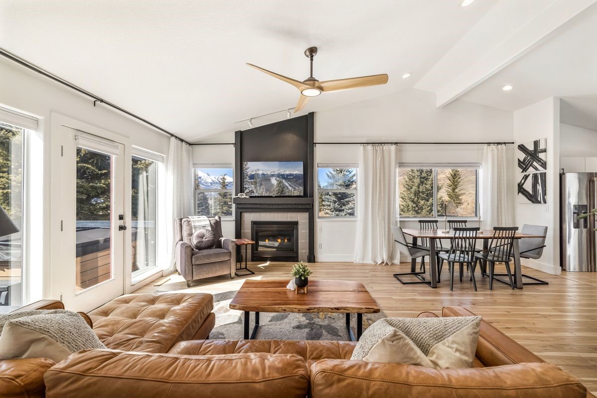 31 Corinthian Circle Property Photo 1