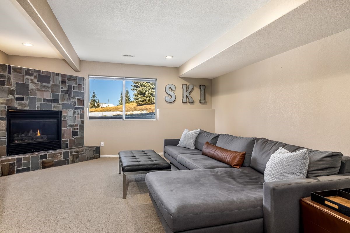31 Corinthian Circle Property Photo 25