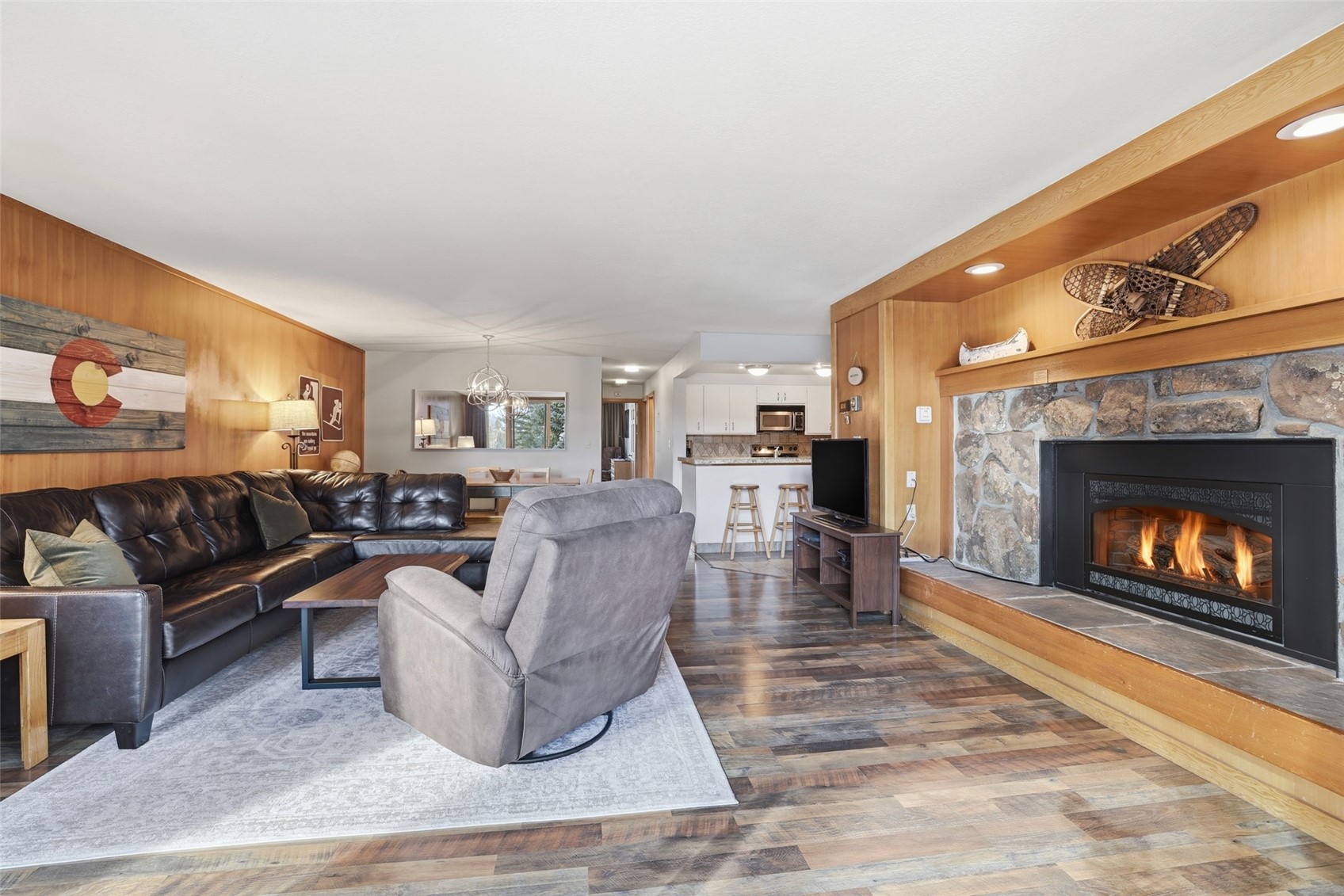 21700 Us Highway 6 2015 Property Photo 13