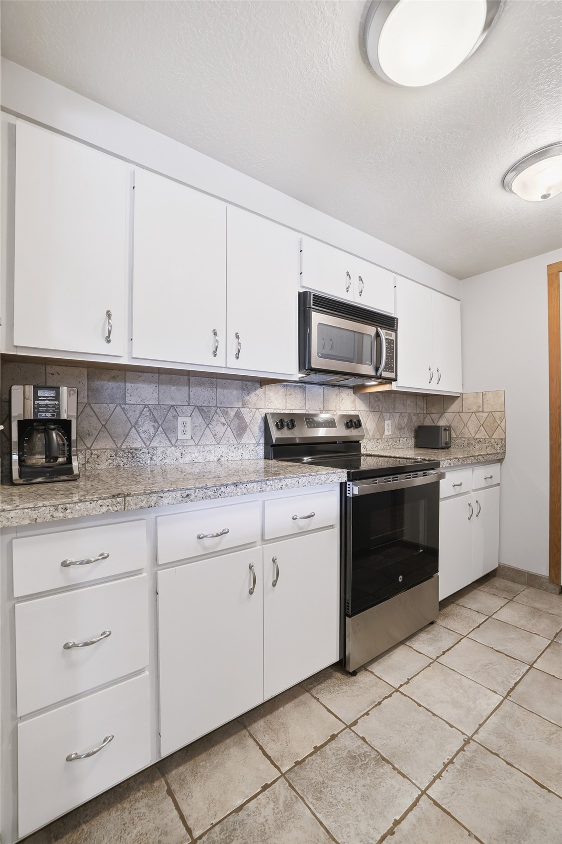 21700 Us Highway 6 2015 Property Photo 23