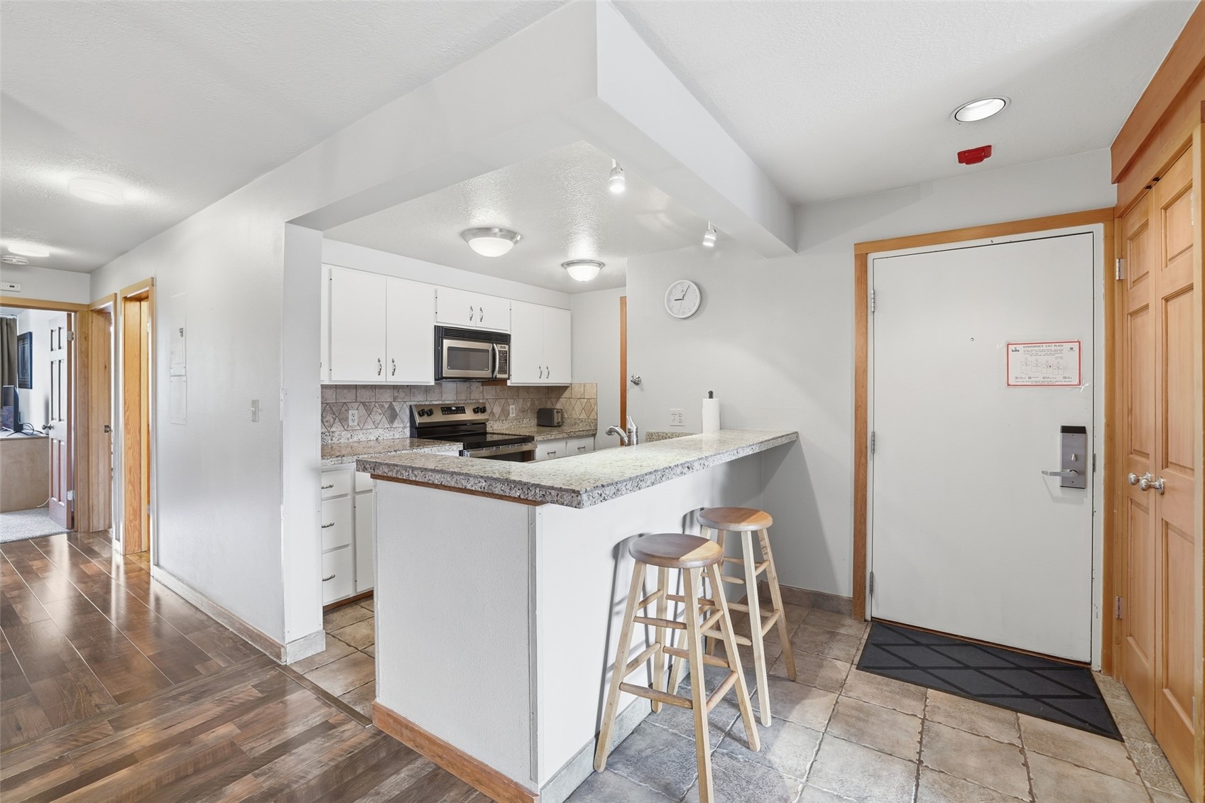 21700 Us Highway 6 2015 Property Photo 28