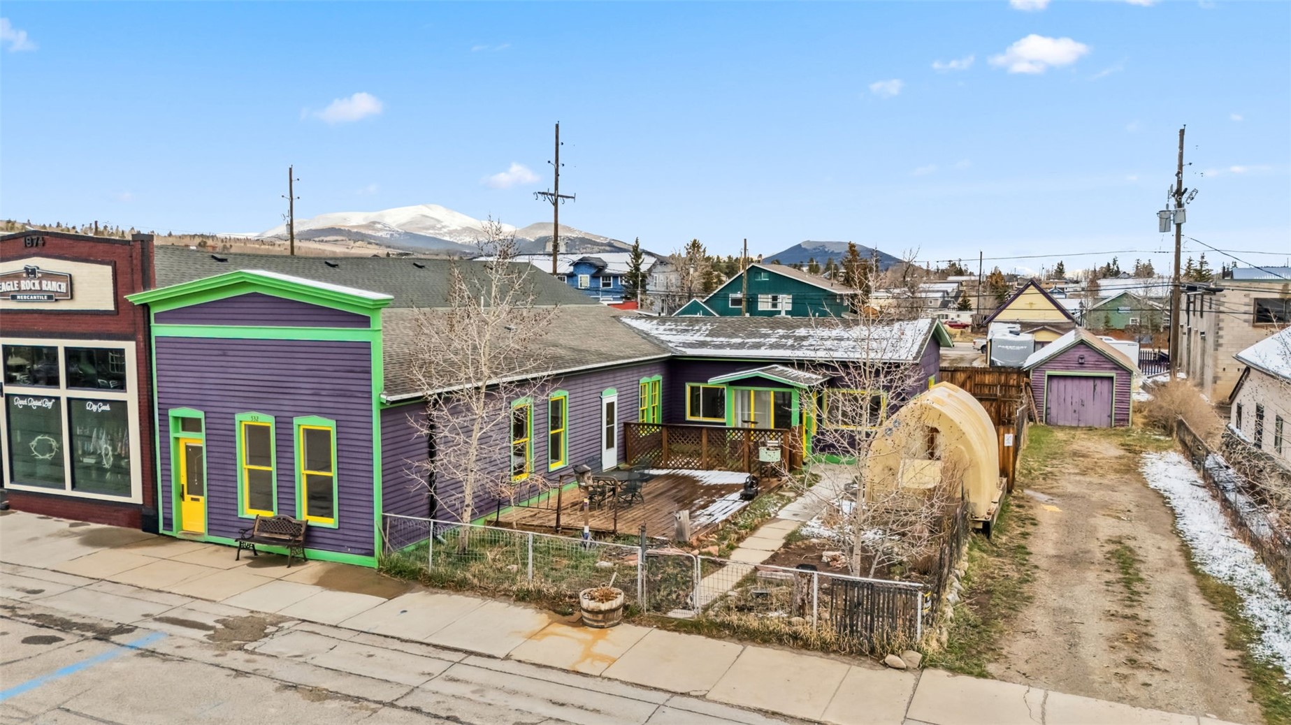 532 Front Street Property Photo 1
