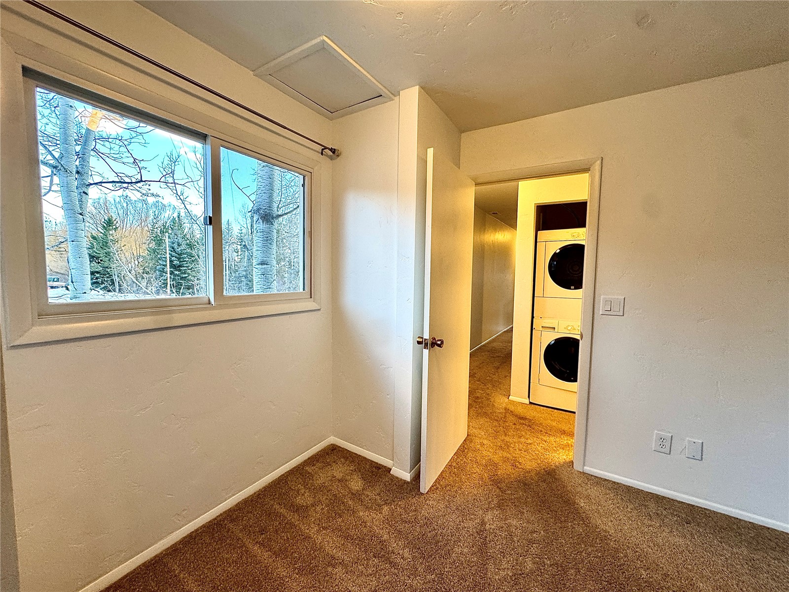 620 Anglers Drive 12 Property Photo 18