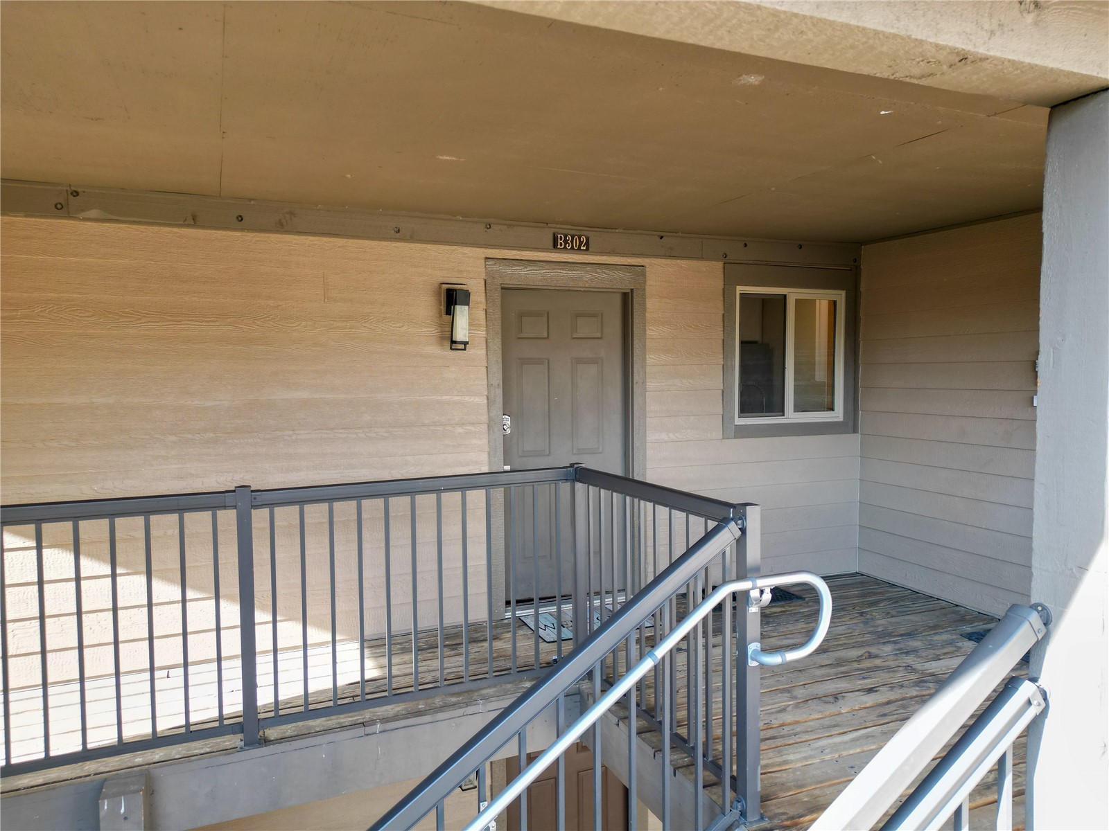 1565 Shadow Run Frontage 302 Property Photo 26