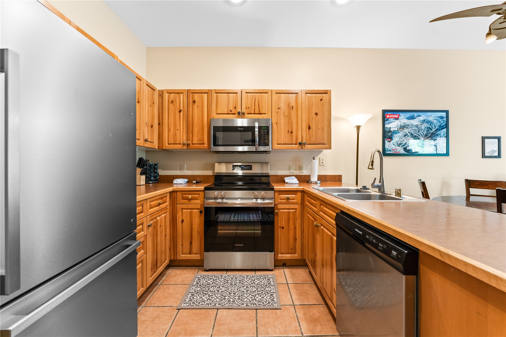 135 Dercum Drive 8563 Property Photo 6