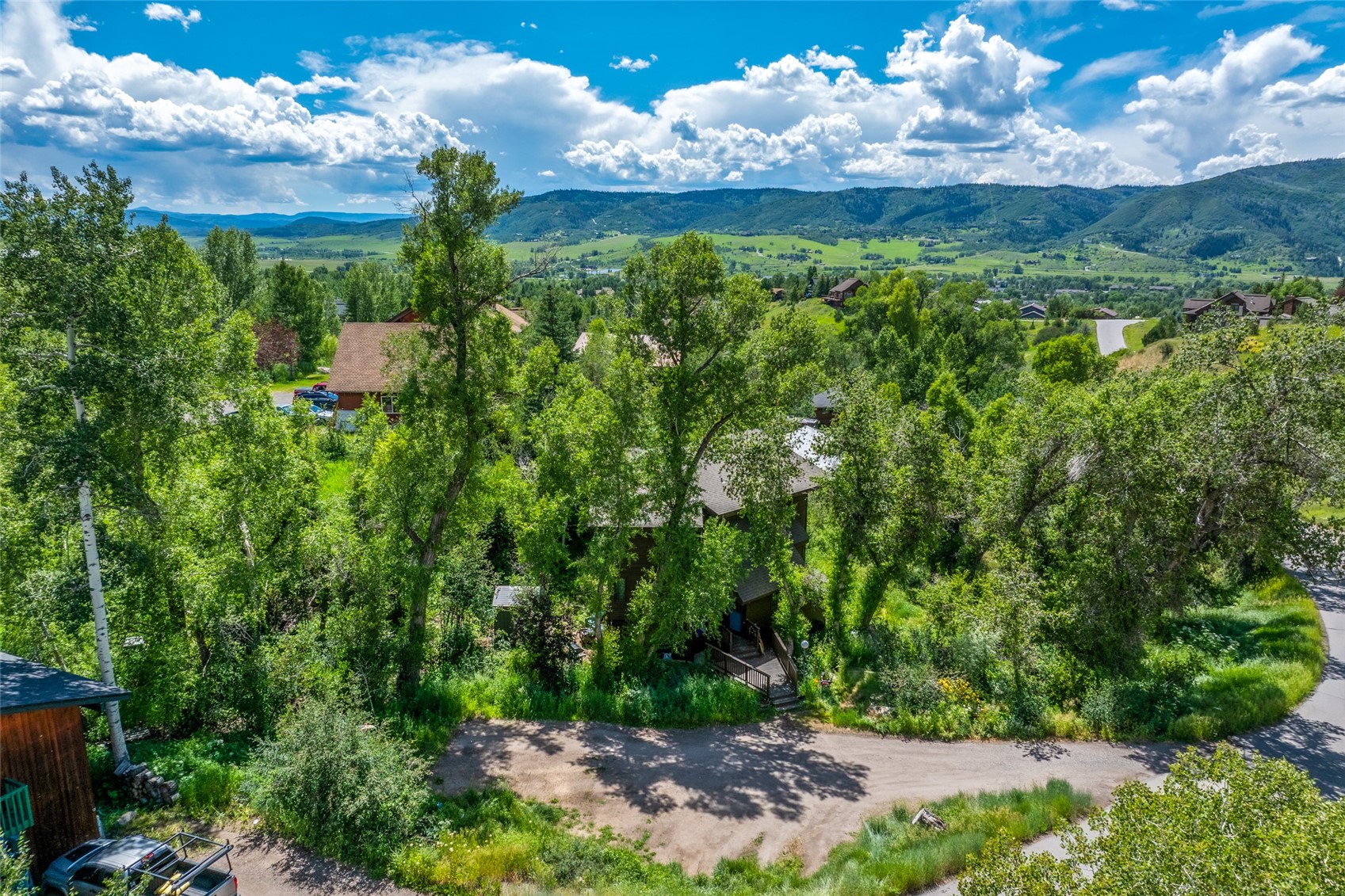 2550-2552 Val Disere Circle Property Photo 7