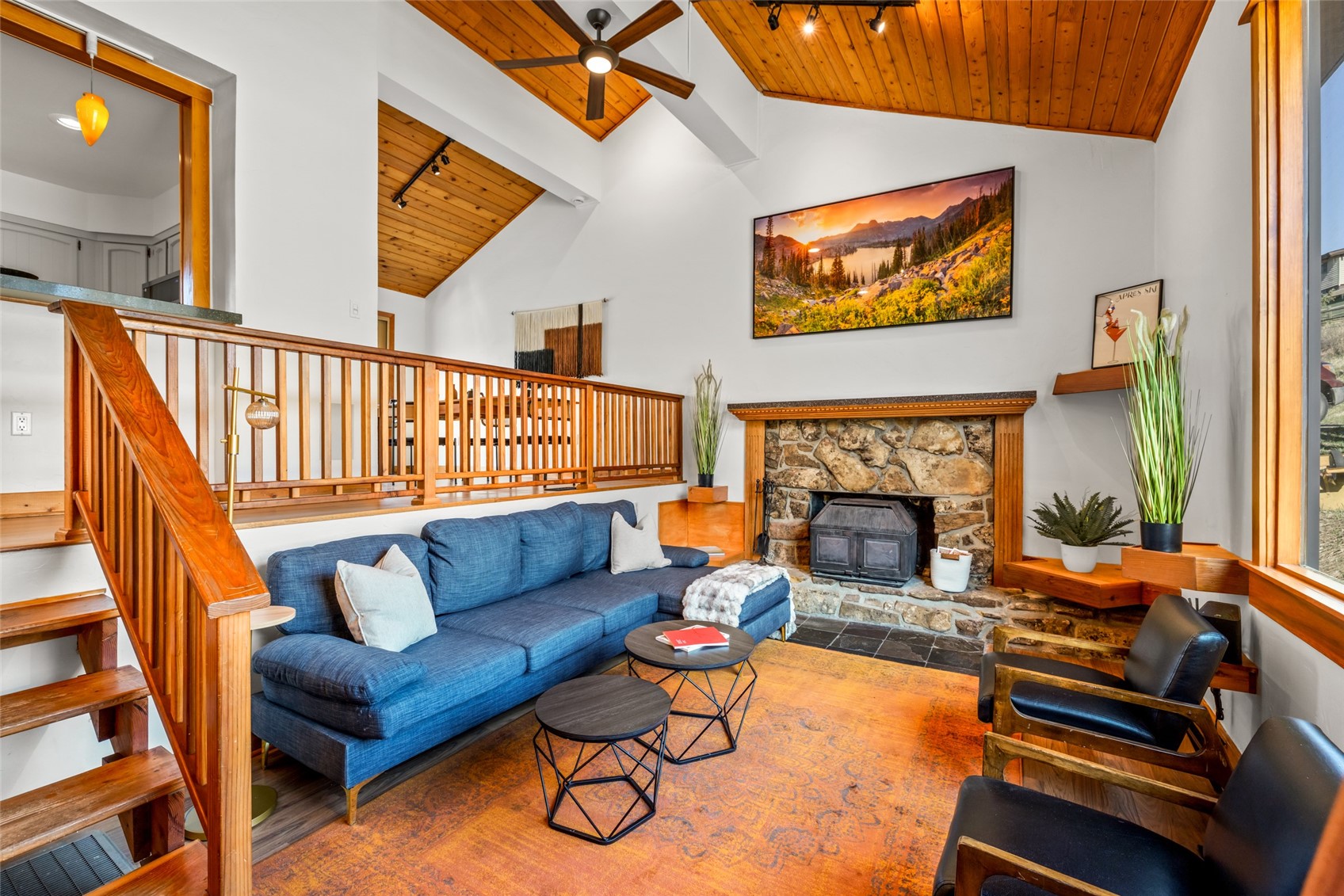3401 Apres Ski Way Property Photo 6