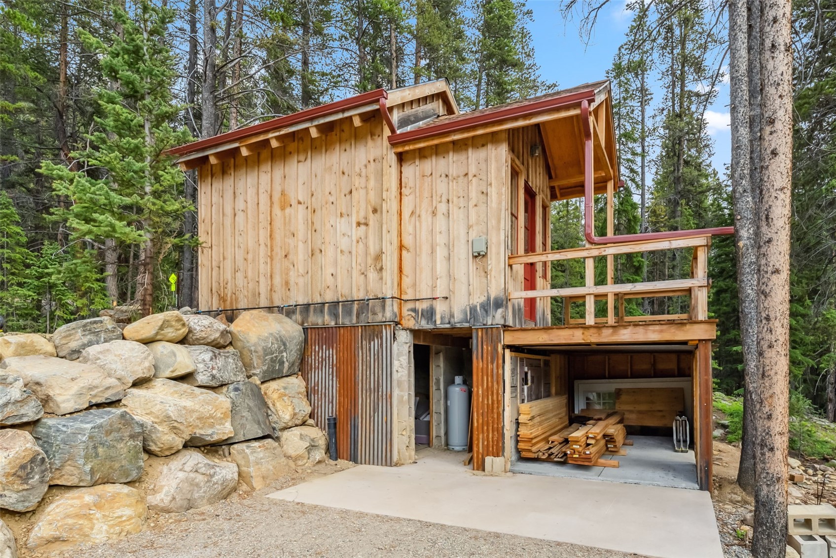 5080 Montezuma Road Property Photo 6
