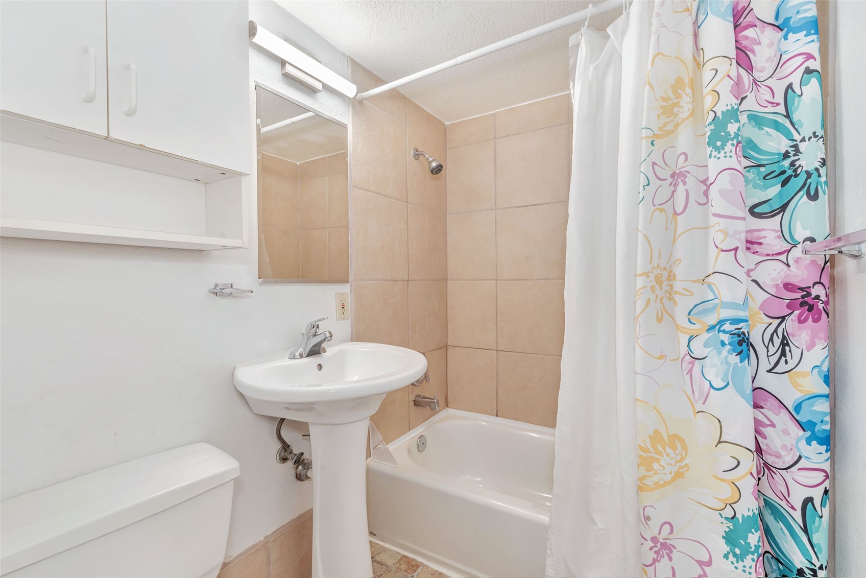 427 E Washington Avenue A & B Property Photo 11