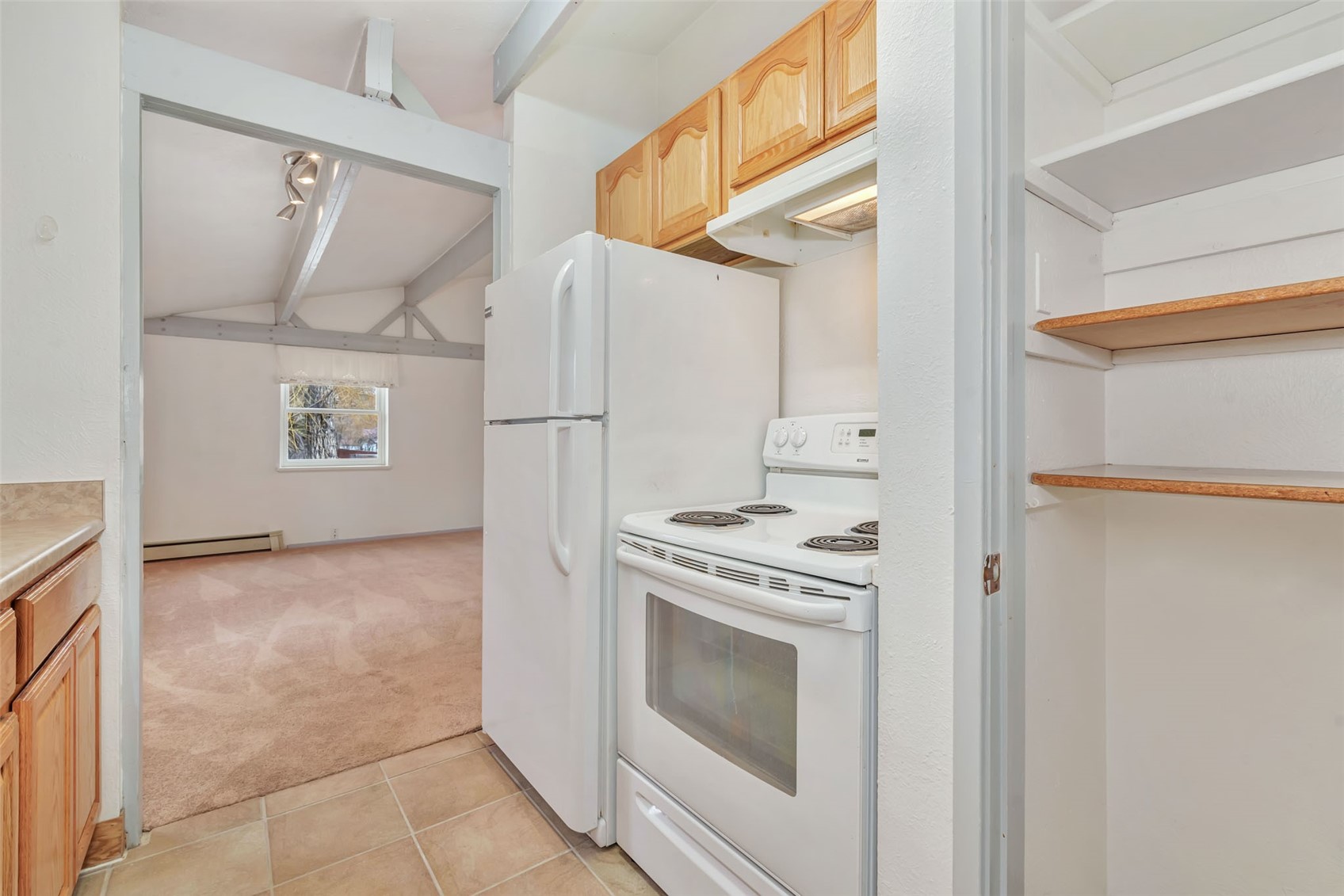 427 E Washington Avenue A & B Property Photo 26