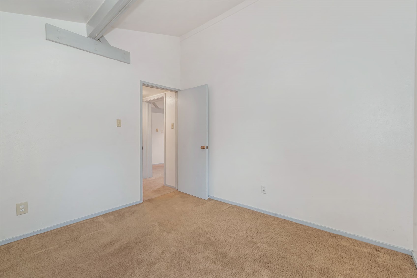 427 E Washington Avenue A & B Property Photo 29