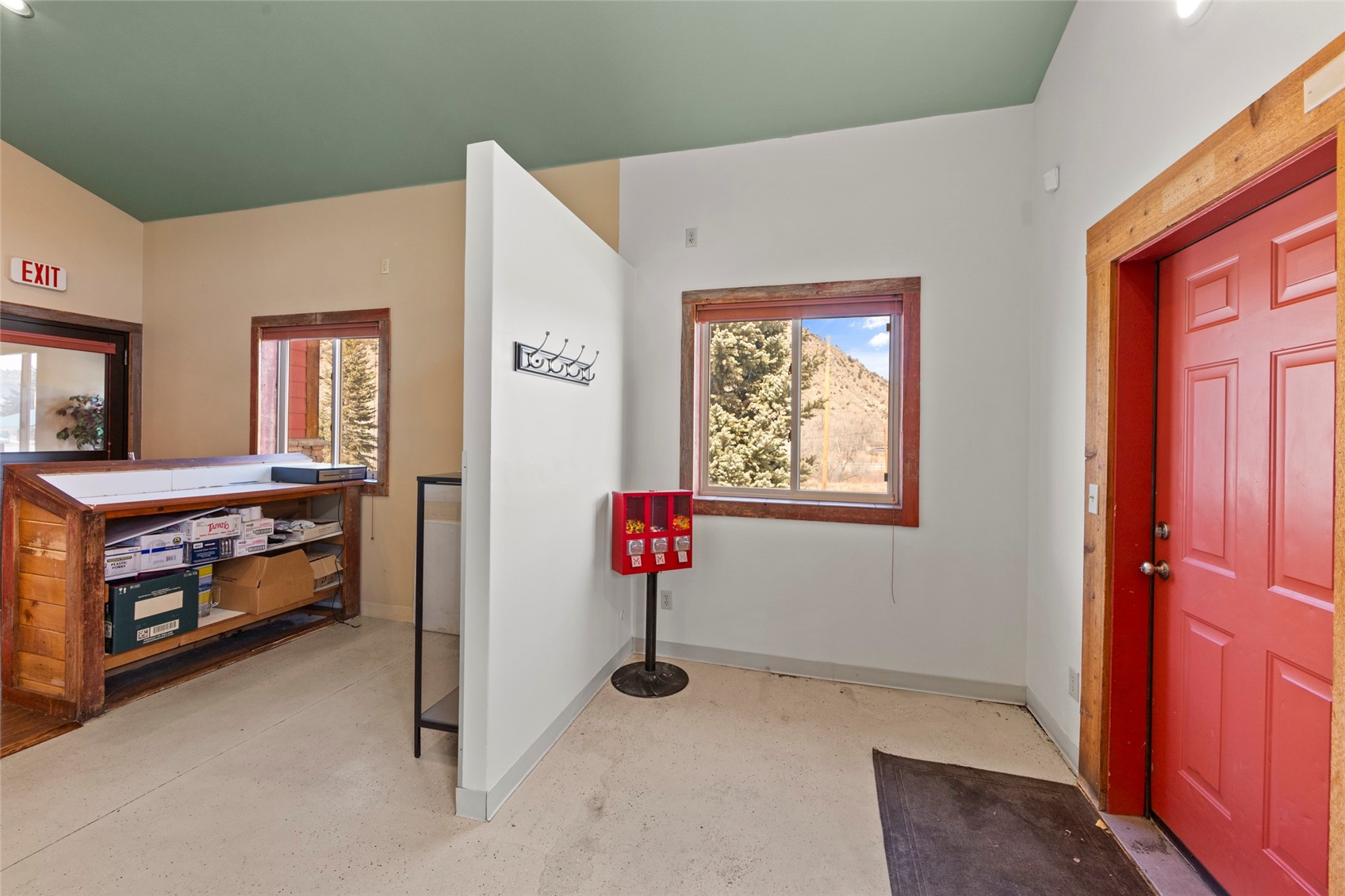 606 W Byers Avenue Property Photo 22