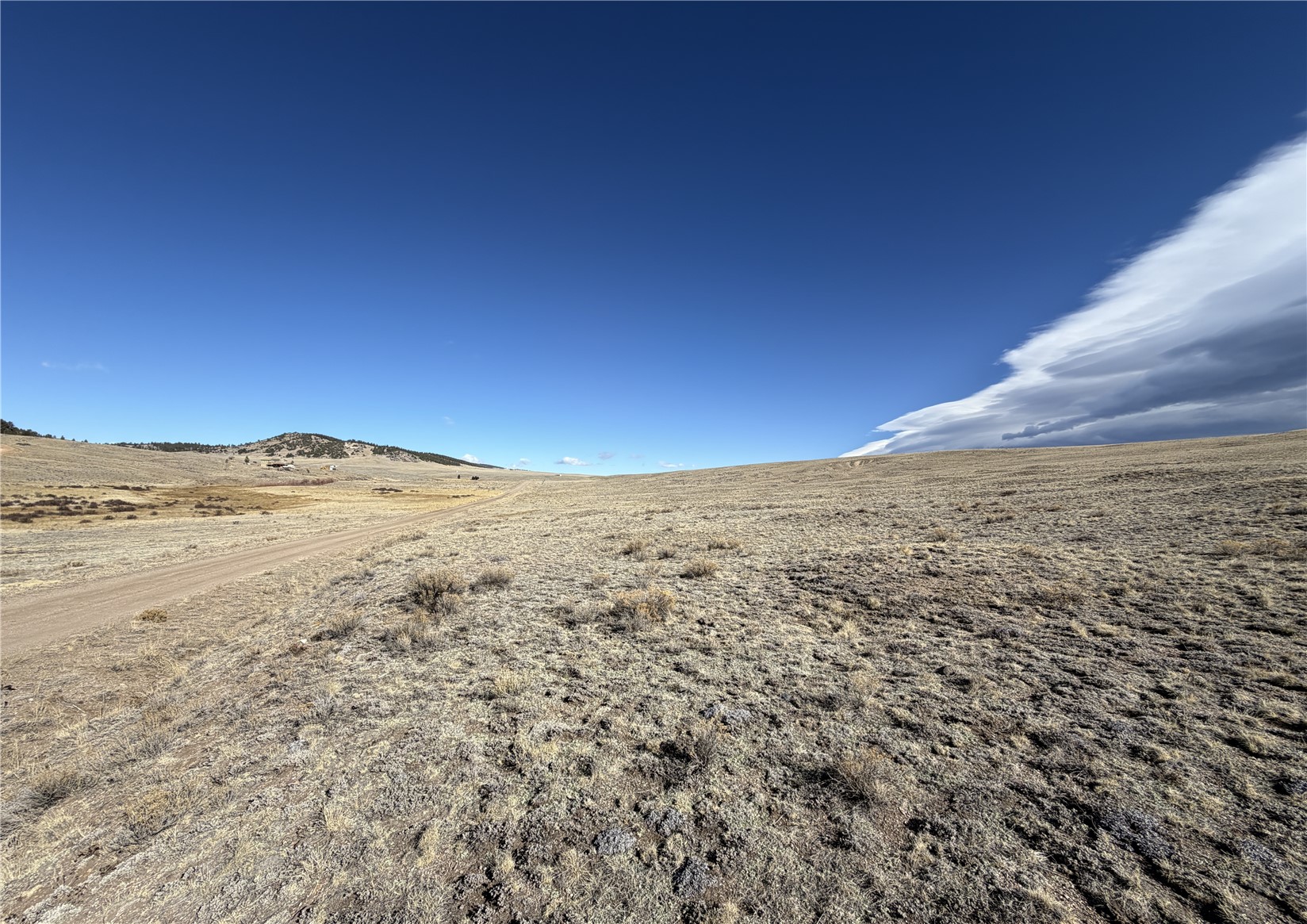 66 Wagon Wheel Road Property Photo 12