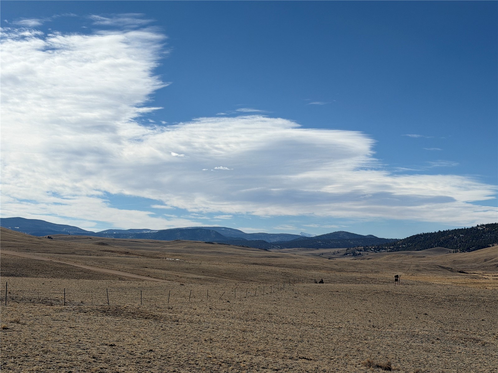 66 Wagon Wheel Road Property Photo 16