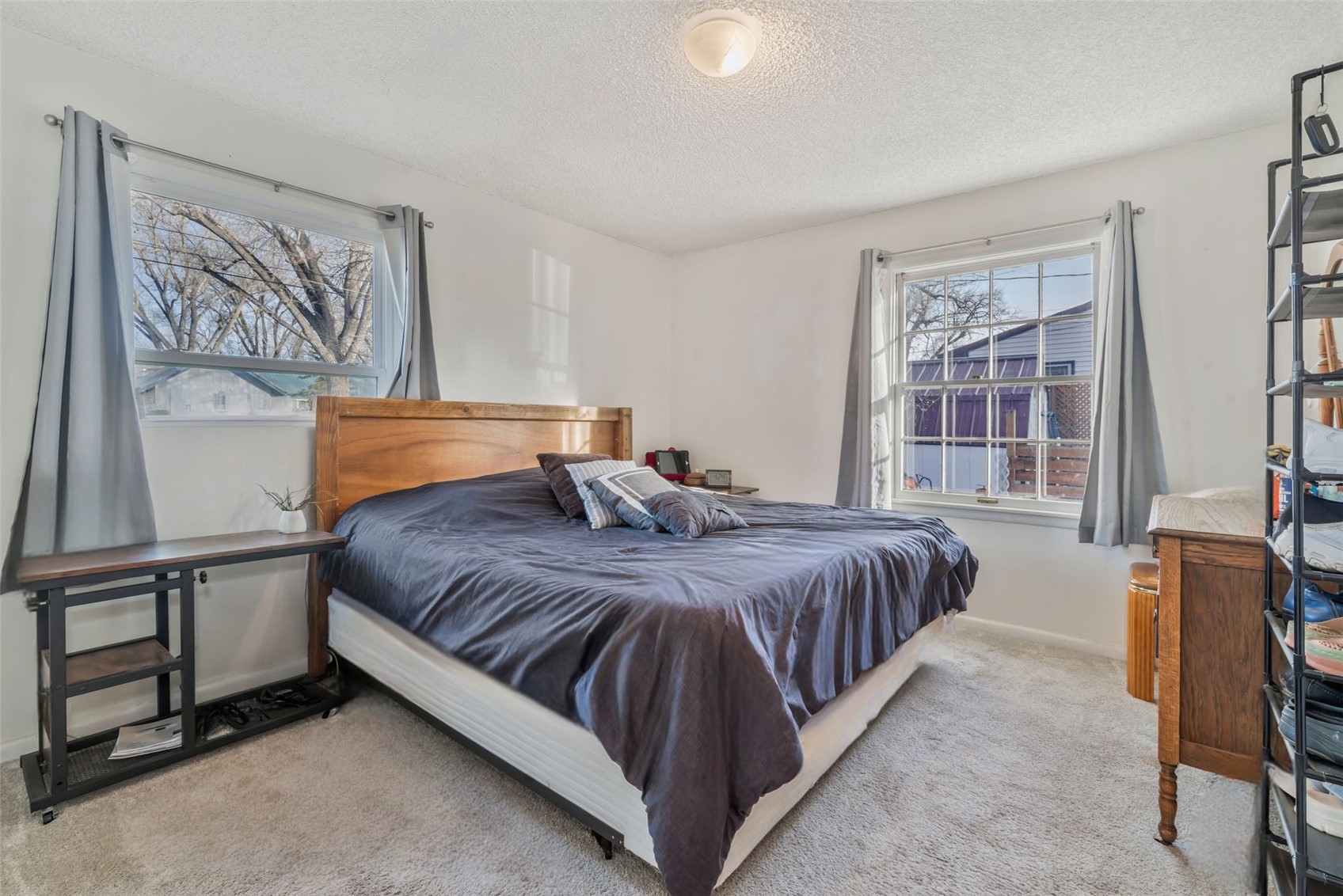 635 School Street Property Photo 16