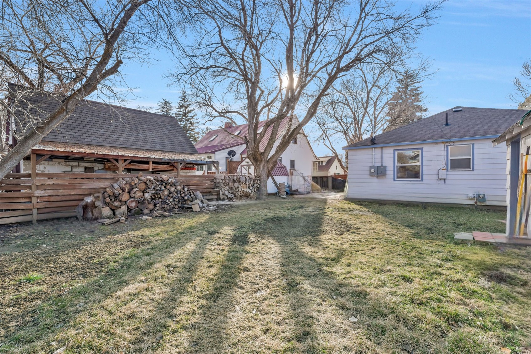 635 School Street Property Photo 19