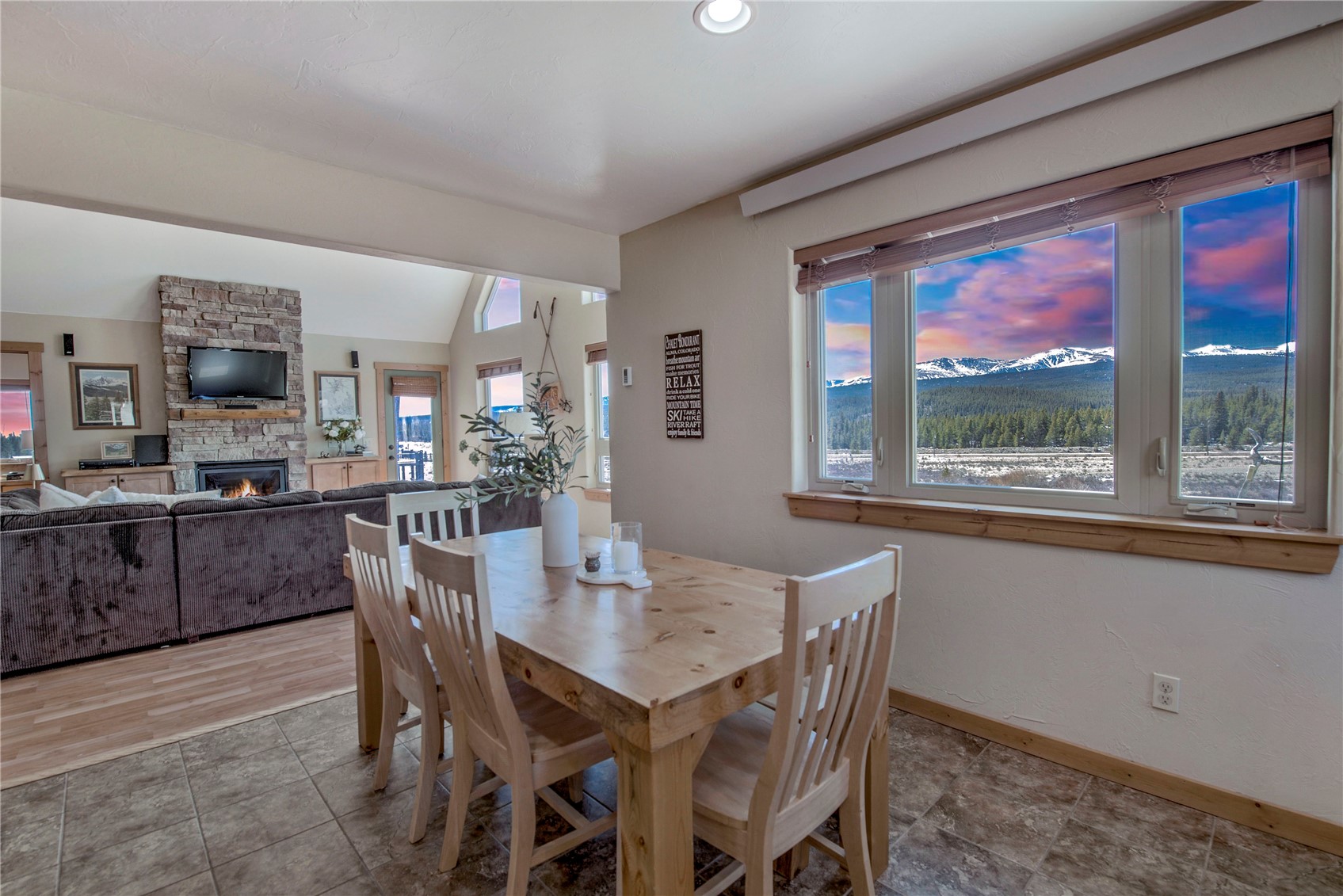 216 Glacier Ridge Road Property Photo 8