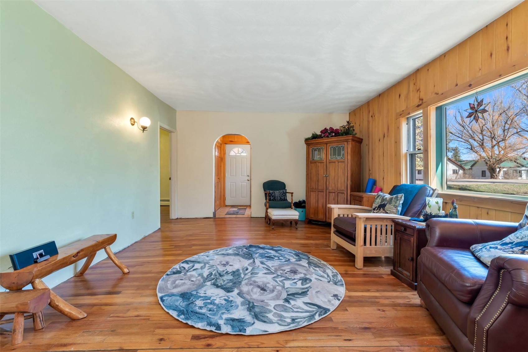 517 E Jefferson Avenue Property Photo 5