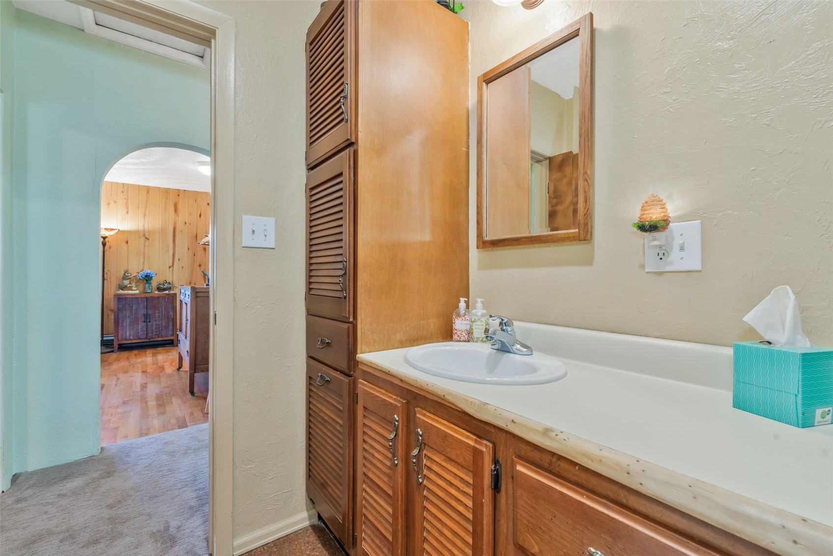 517 E Jefferson Avenue Property Photo 13