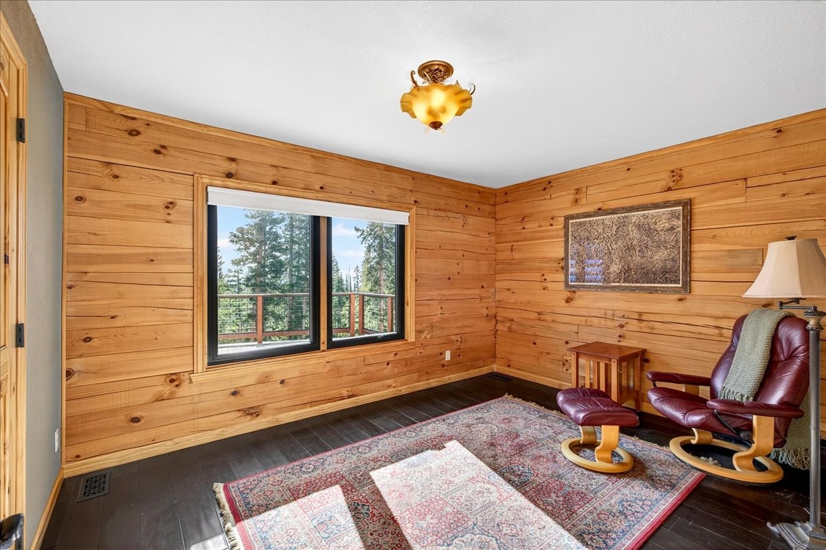 103 Prunes Place Property Photo 24