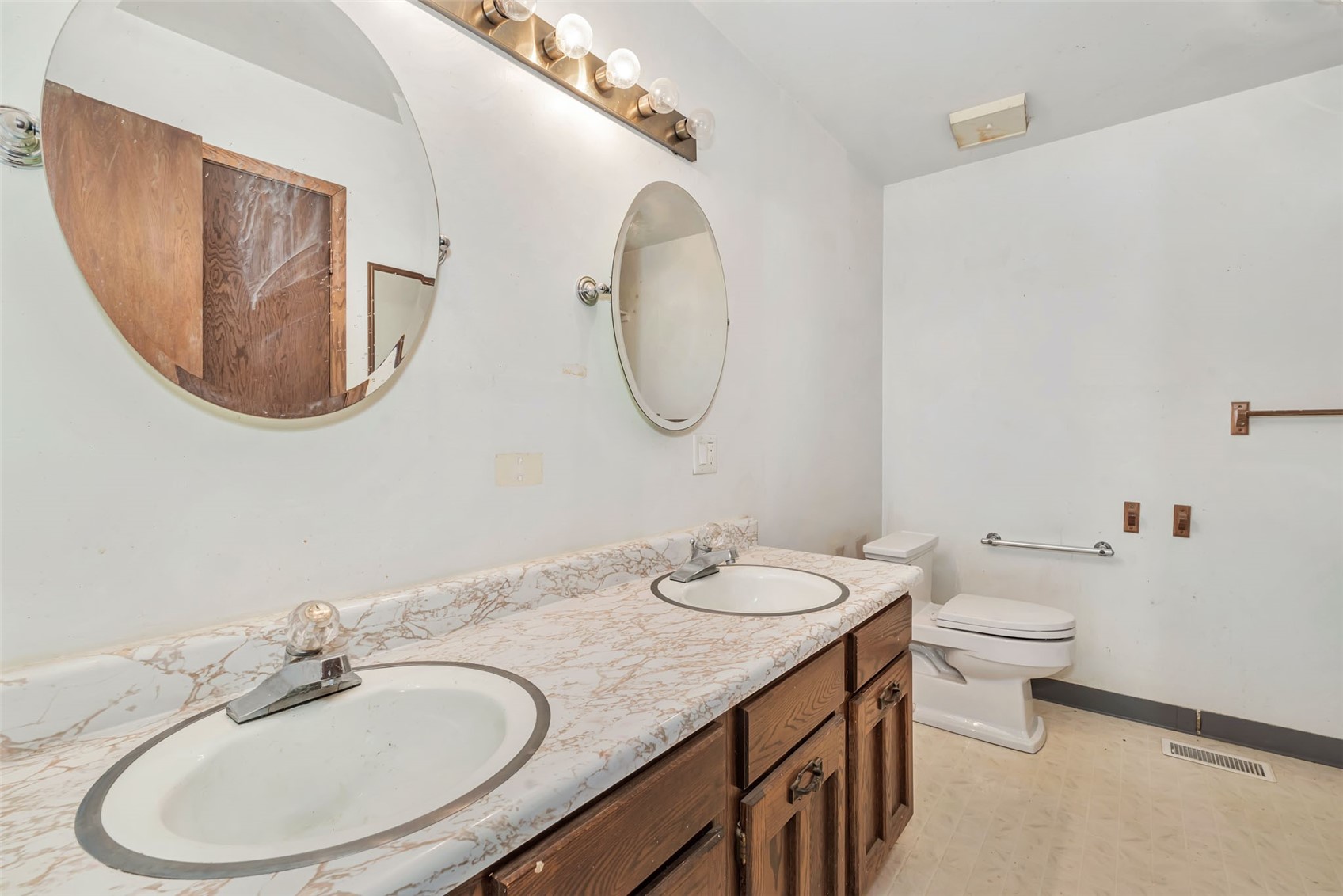 42855 County Road 76 Property Photo 27