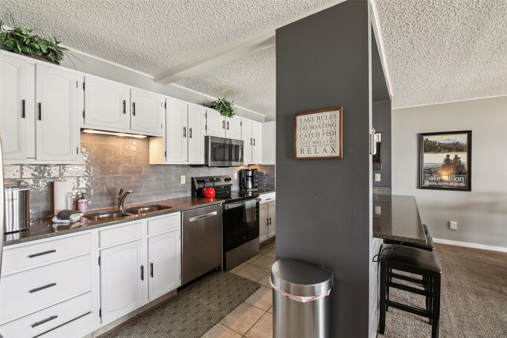 72 Corinthian Circle D202 Property Photo 12