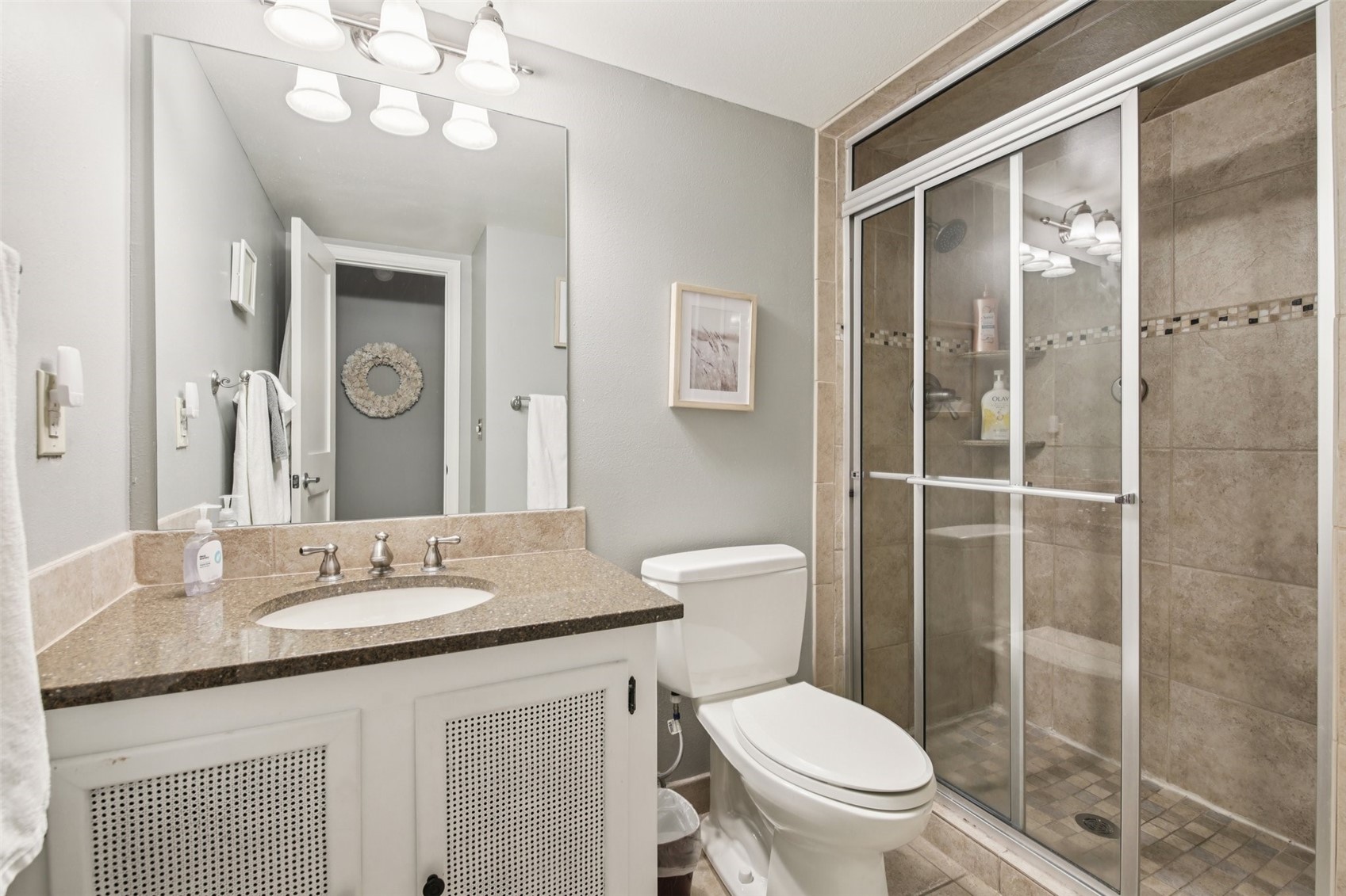 72 Corinthian Circle D202 Property Photo 16