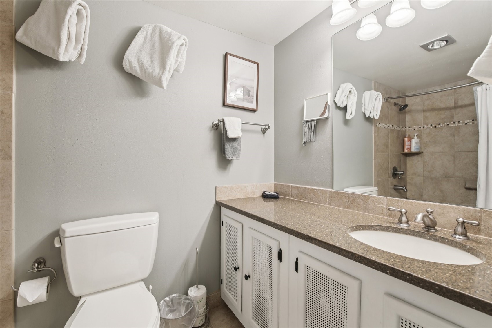 72 Corinthian Circle D202 Property Photo 19