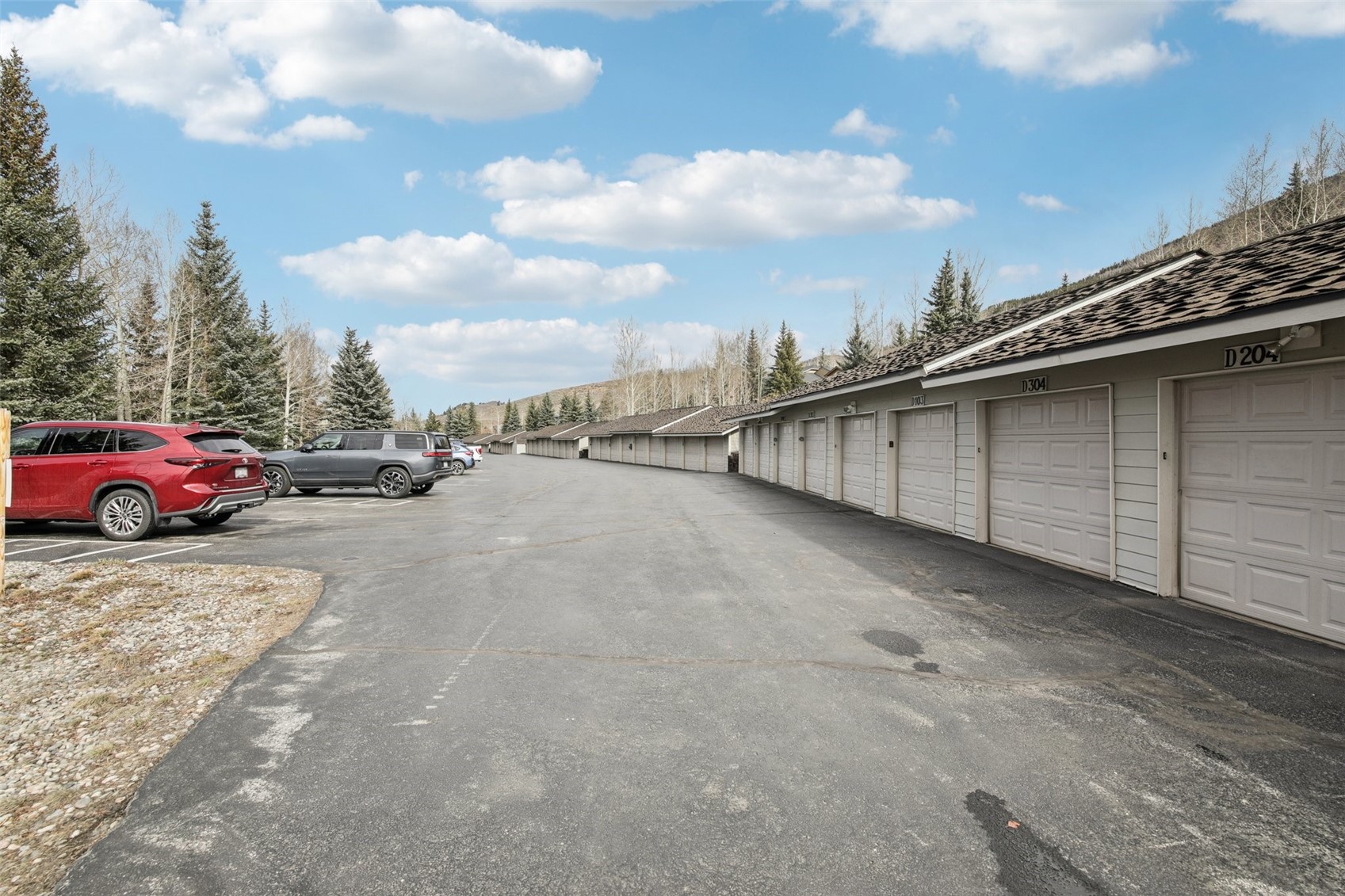 72 Corinthian Circle D202 Property Photo 28